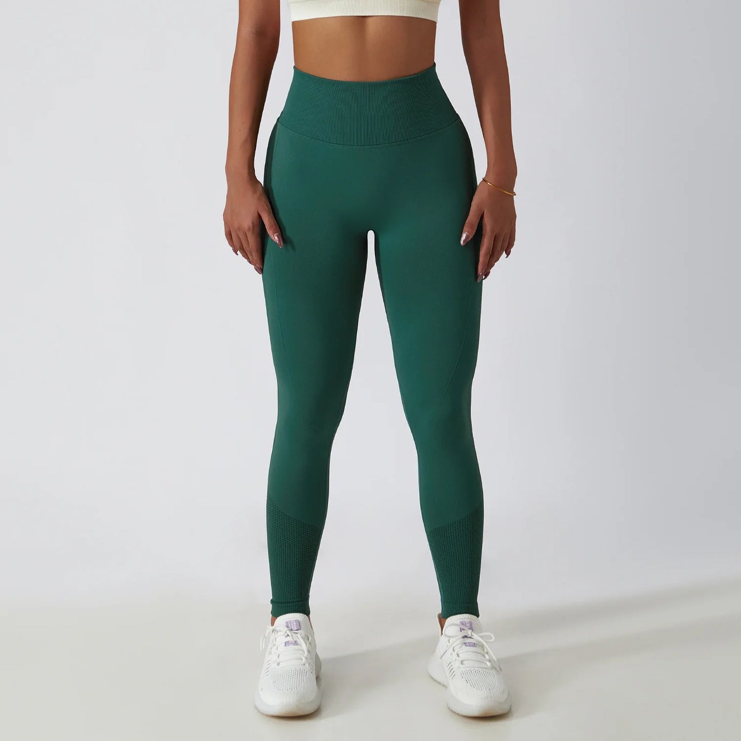 High-Waisted Seamless Leggings - Scrunch Butt Push-Up Yoga Pants for Fitness and Workout