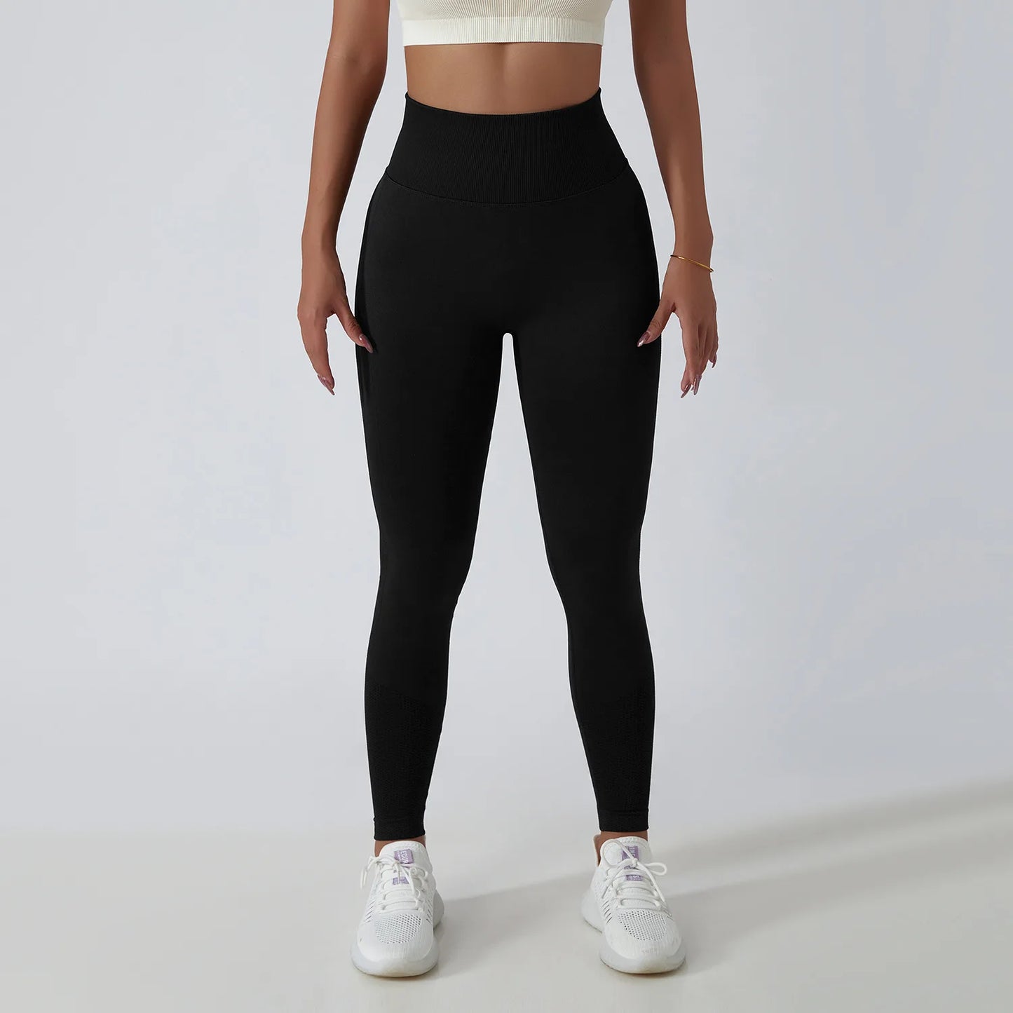 High-Waisted Seamless Leggings - Scrunch Butt Push-Up Yoga Pants for Fitness and Workout